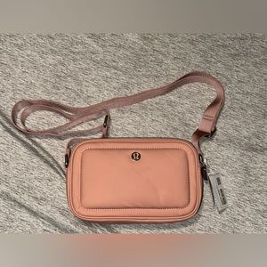 NWT Lululemon Crossbody Camera Bag - Pink Pastel